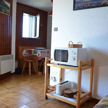 Apartment 2 Pieces Avec Parking, Proche Telesiege Et Navettes - Fr-1-676-101